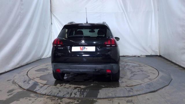 Peugeot 2008 image 7