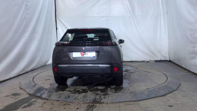 Peugeot 2008 image 2