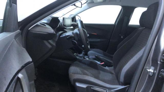 Peugeot 2008 image 1