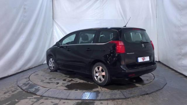 Peugeot 5008 image 5