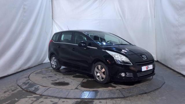 Peugeot 5008 image 6