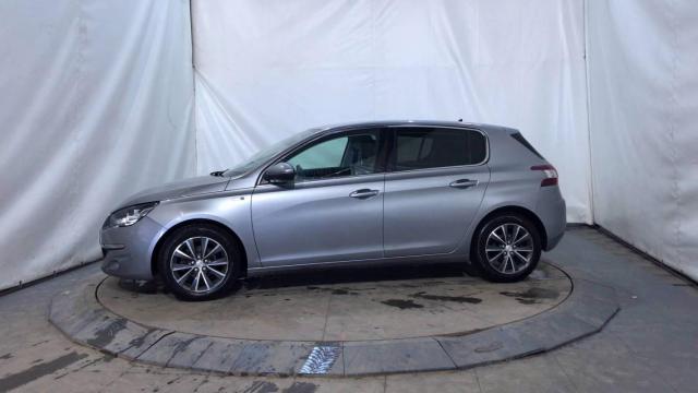 Peugeot 308 image 4