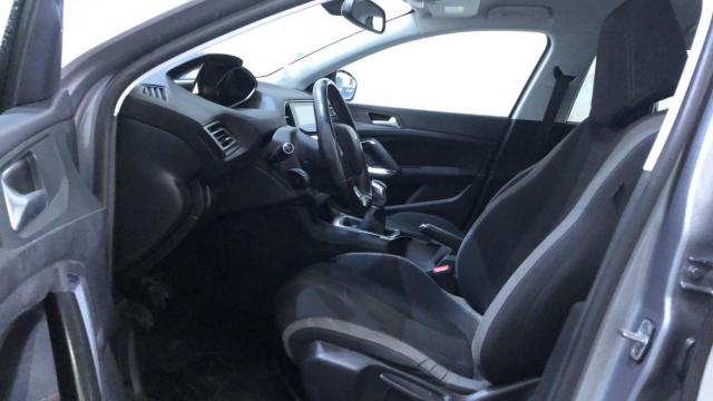 Peugeot 308 image 5