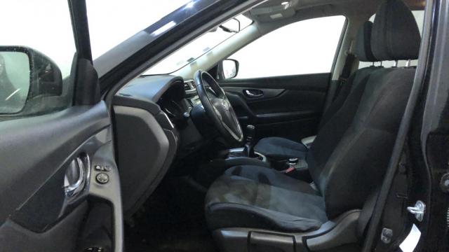 Nissan X-Trail image 8