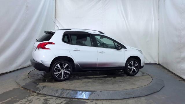 Peugeot 2008 image 4