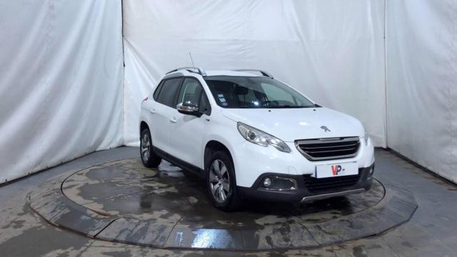 Peugeot 2008 image 1