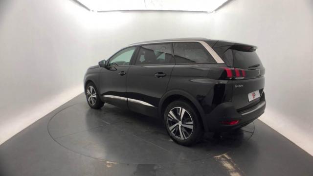 Peugeot 5008 image 6