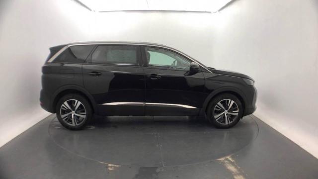 Peugeot 5008 image 8