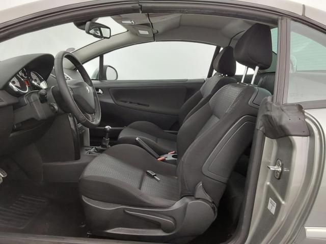 Peugeot 207 Cc image 7
