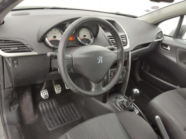 Peugeot 207 Cc image 4