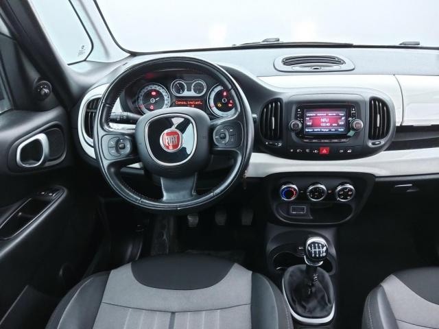 Fiat 500l image 4