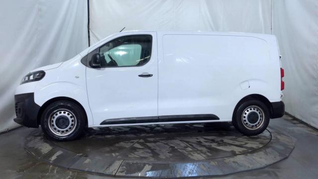 Citroen Jumpy image 1