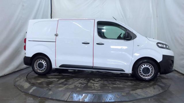 Citroen Jumpy image 7
