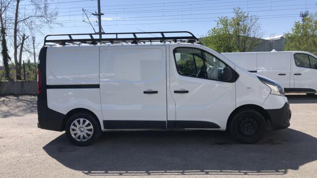 Renault Trafic image 4