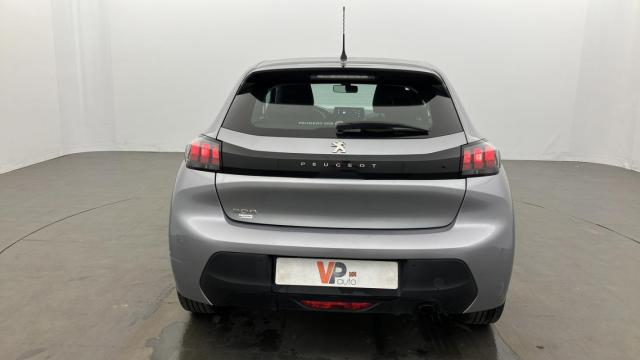 Peugeot 208 image 6