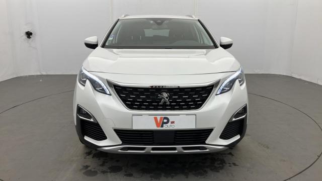 Peugeot 3008 image 2