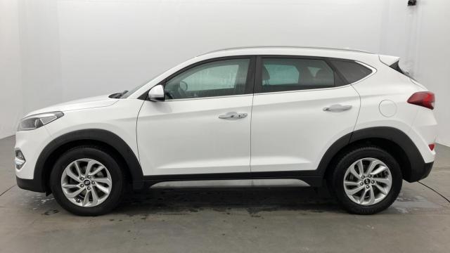 Hyundai Tucson image 2
