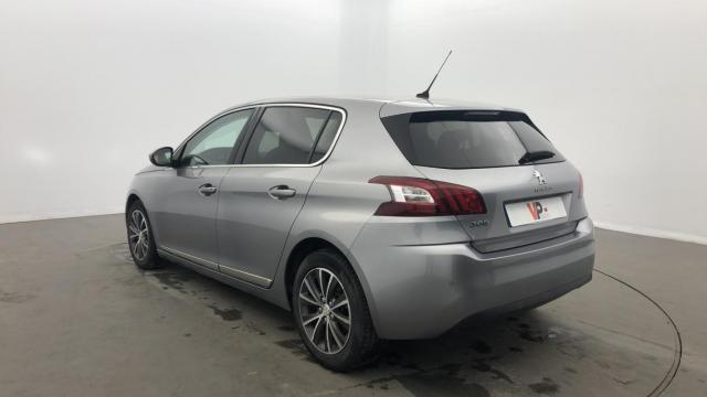 Peugeot 308 image 8