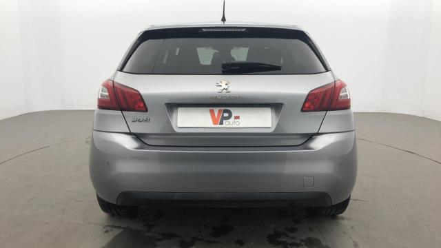 Peugeot 308 image 2