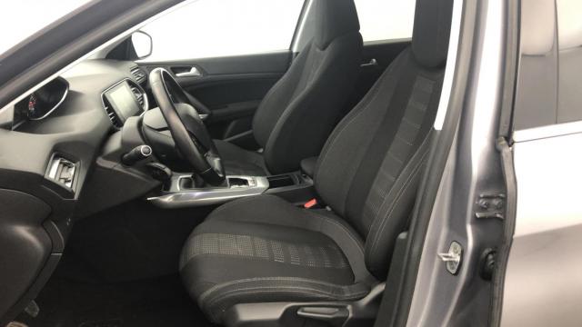 Peugeot 308 image 5