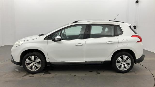 Peugeot 2008 image 5