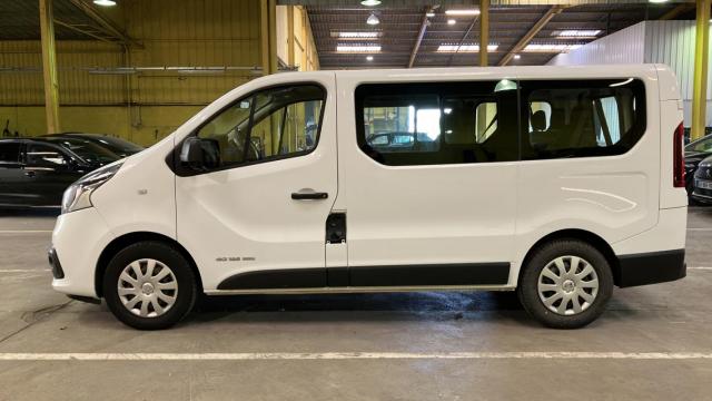 Renault Trafic image 7