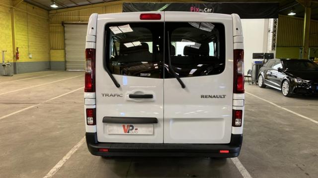 Renault Trafic image 3