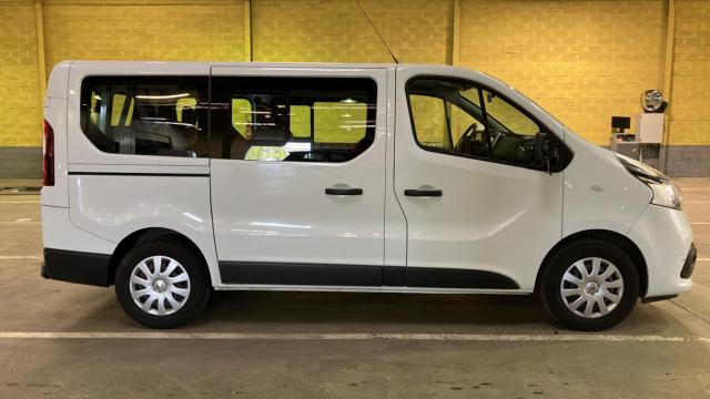 Renault Trafic image 4