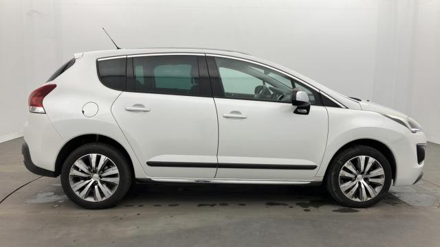 Peugeot 3008 image 1