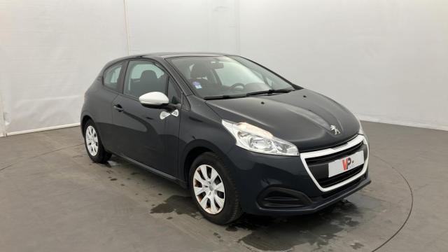 Peugeot 208 image 8