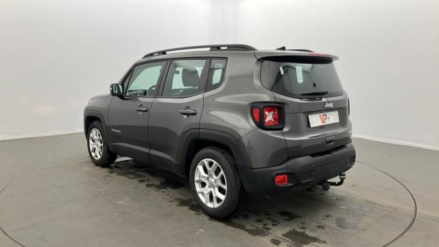 Jeep Renegade image 3