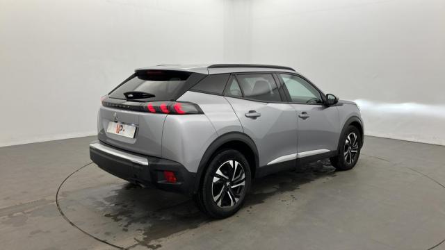 Peugeot 2008 image 8