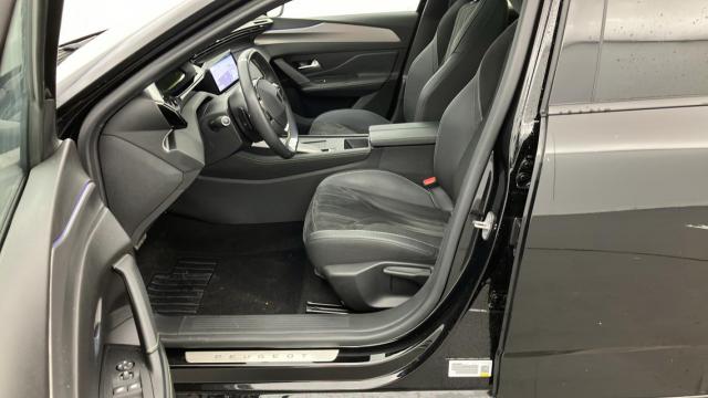 Peugeot 308 image 5
