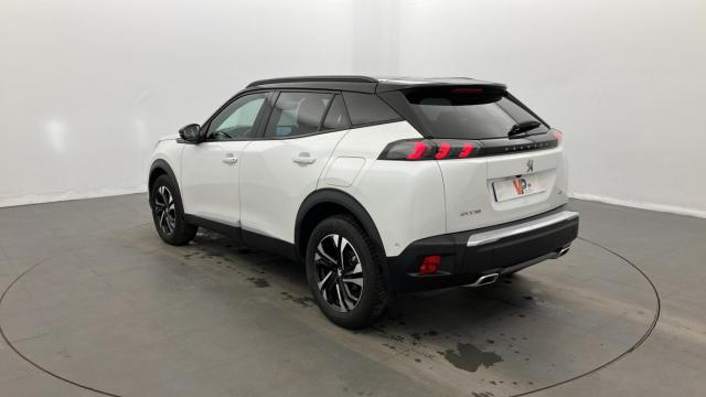 Peugeot 2008 image 5