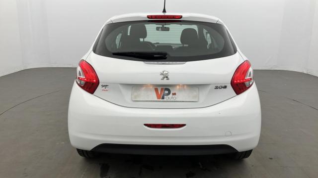 Peugeot 208 image 6