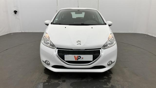 Peugeot 208 image 3