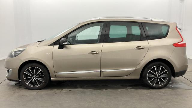 Renault Grand Scénic image 1