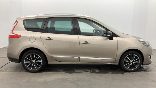 Renault Grand Scénic image 6