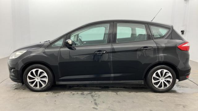 Ford C-Max image 6
