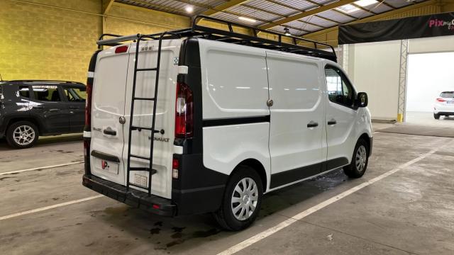 Renault Trafic image 3