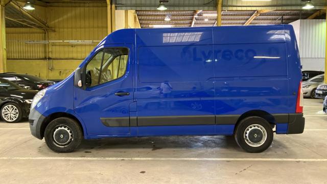Renault Master image 8