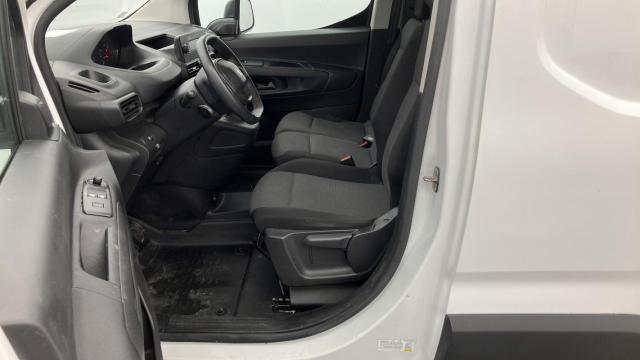 Peugeot Partner image 1