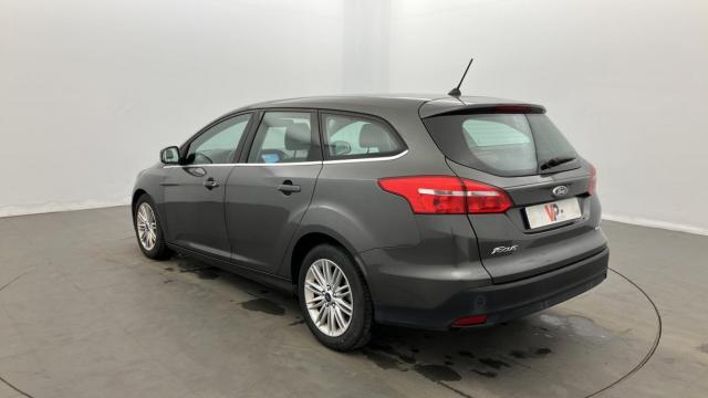 Ford Focus image 7