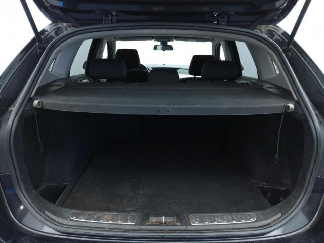 Bmw X1 image 2