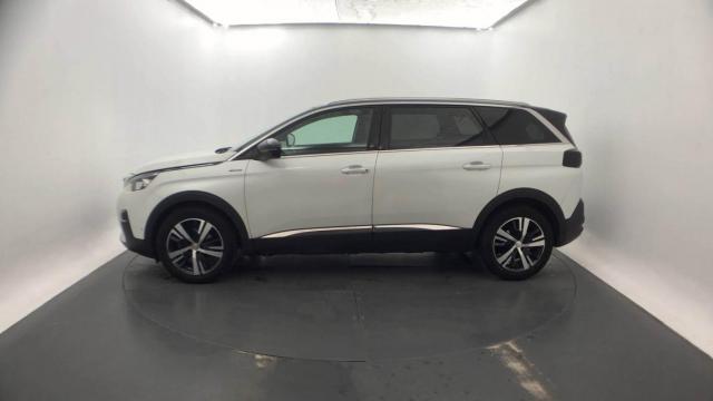 Peugeot 5008 image 6