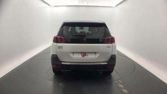 Peugeot 5008 image 3