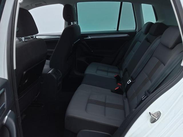 Volkswagen Golf Sportsvan image 7