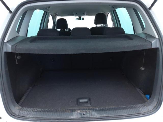 Volkswagen Golf Sportsvan image 2