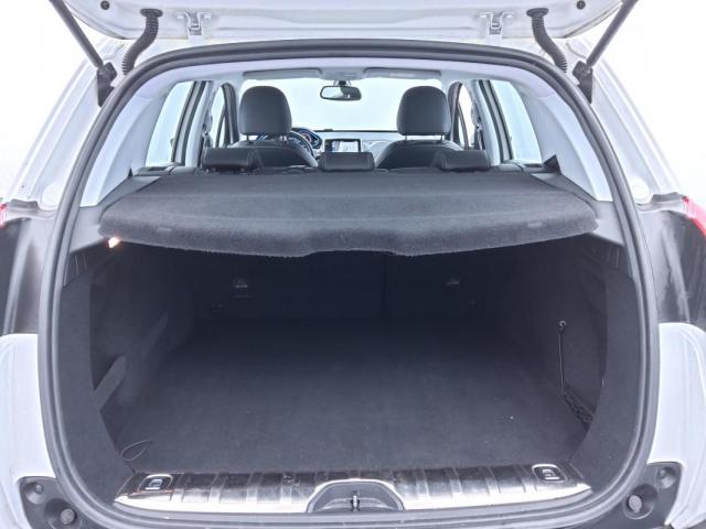 Peugeot 2008 image 6
