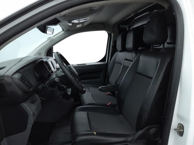 Citroen Jumpy image 4